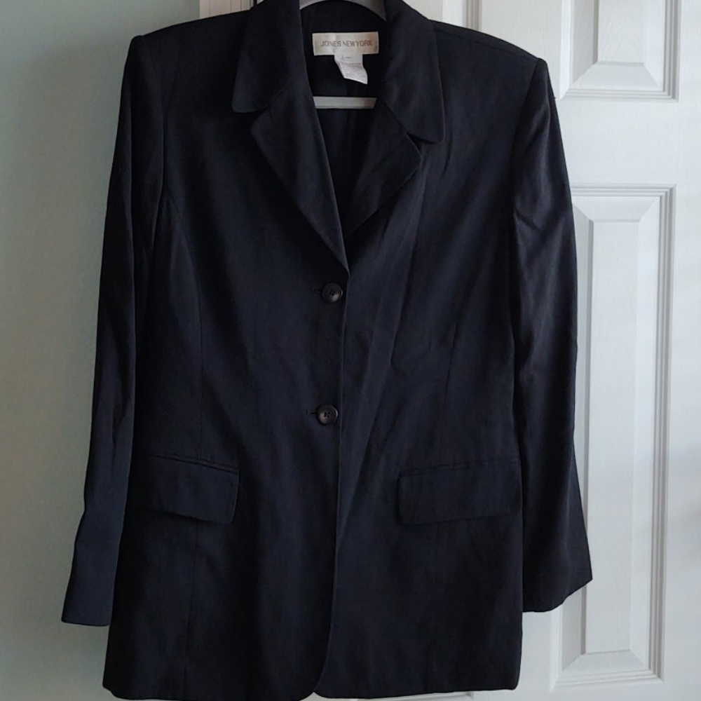 Jones NY classic black blazer size 8